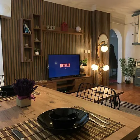Apartment Cozy In A Good Location Istanbul